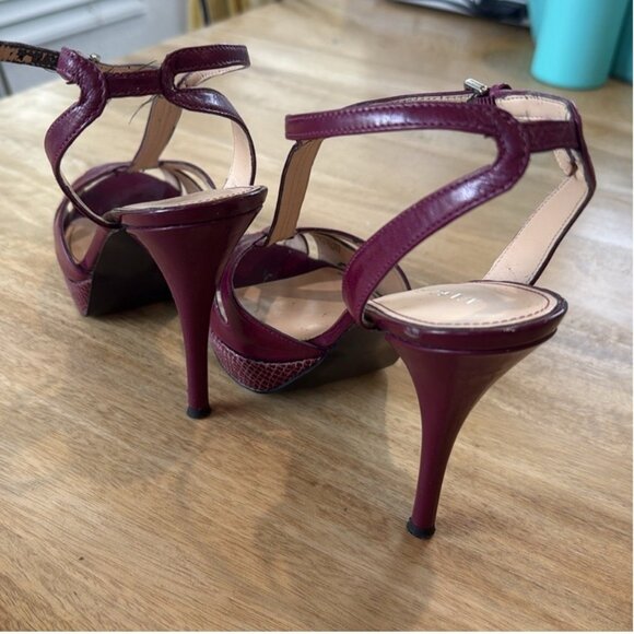 Marc Fisher fuchsia Patent Leather Platform T-Strap Heels Peep Toe - Picture 3 of 14